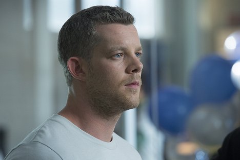 Russell Tovey - Hledání - Looking for Truth - Z filmu