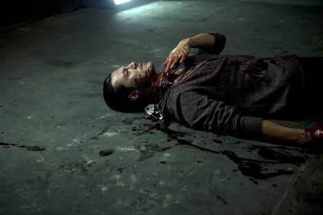 Luke Evans - Nikdo nepřežije - Z filmu