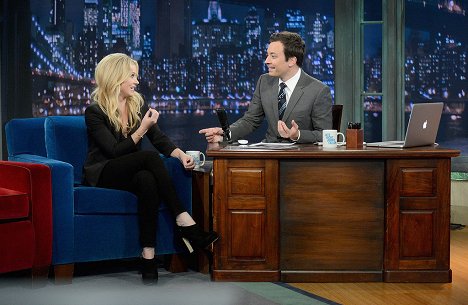 Christina Applegate, Jimmy Fallon - Late Night with Jimmy Fallon - Photos