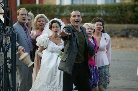 Shaun Dingwall, Natalie Jones, Christopher Eccleston