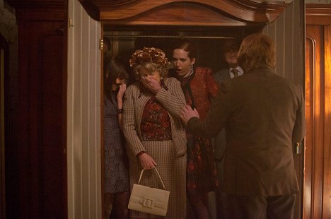 Ophelia Lovibond, Anne Reid, Katherine Parkinson, Steve Pemberton, Marc Wootton