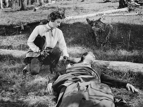 Barbara Stanwyck, Walter Sande - The Maverick Queen - Z filmu