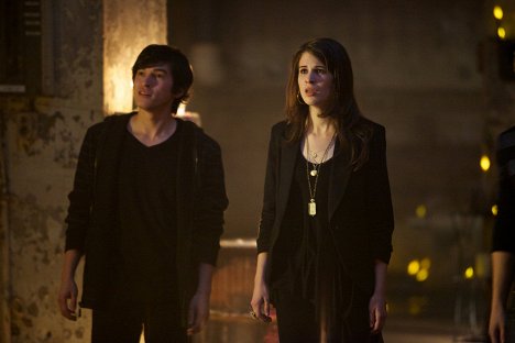 Chase Offerle, Amelia Rose Blaire - Grimm - Danse Macabre - Z filmu