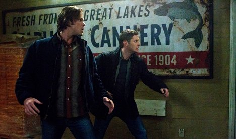 Jared Padalecki, Jensen Ackles - Hrozba z temnoty - And Then There Were None - Z filmu