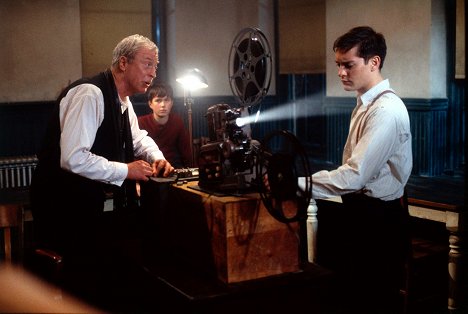 Michael Caine, Tobey Maguire - Pravidla moštárny - Z filmu