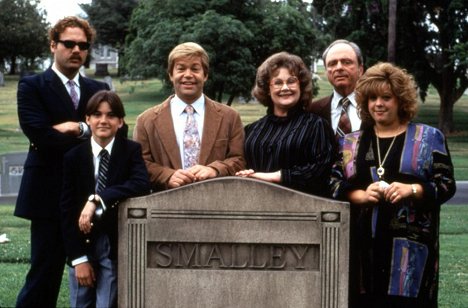 Vincent D'Onofrio, Al Franken, Shirley Knight, Harris Yulin - Stuart Saves His Family - Z filmu