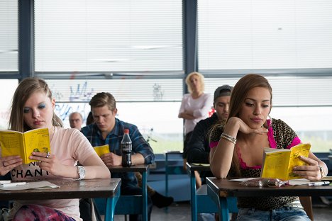 Jella Haase, Max von der Groeben, Gizem Emre - Fakjů pane učiteli - Z filmu