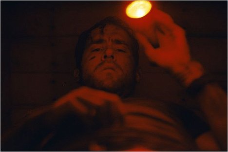 Ryan Reynolds - Pohřben zaživa - Z filmu