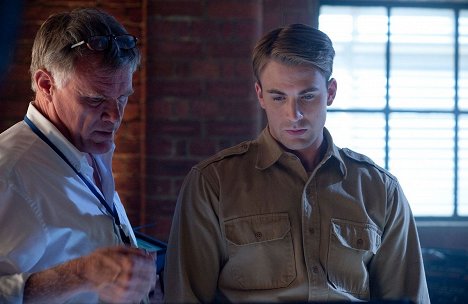 Joe Johnston, Chris Evans - Captain America: První Avenger - Z natáčení