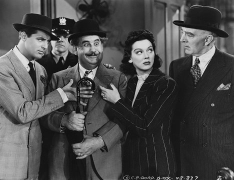 Cary Grant, Billy Gilbert, Rosalind Russell, Clarence Kolb