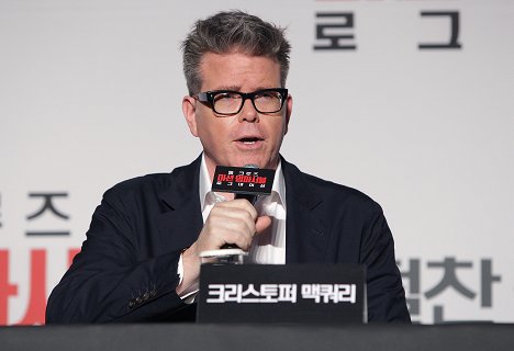 Christopher McQuarrie - Mission: Impossible 5 - Z akcií