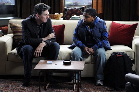 Gabriel Byrne, Aaron Grady Shaw - V odborné péči - Oliver - týden 2. - Z filmu