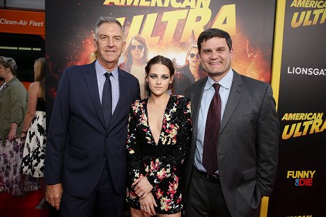 Steve Beeks, Kristen Stewart, Jason Constantine - Spící agent - Z akcí