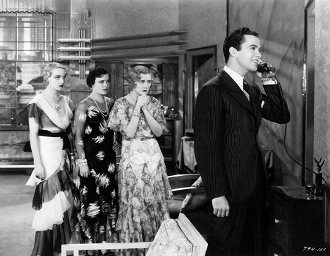 Carole Lombard, Kathryn Crawford, Josephine Dunn, Charles 'Buddy' Rogers - Safety in Numbers - Z filmu