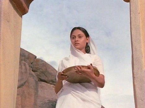 Jaya Bhaduri - Plameny - Z filmu