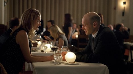Kristen Connolly, Corey Stoll - House of Cards - Chapter 3 - Photos