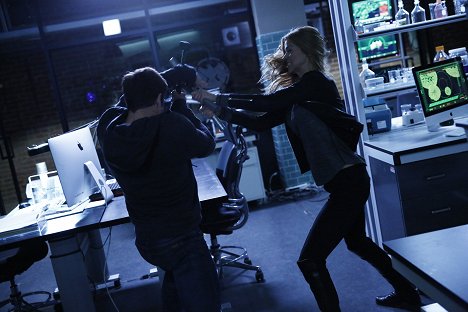 Adrianne Palicki - Agenti S.H.I.E.L.D. - Co jsi vlastně zač - Z filmu