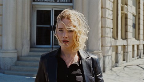 Jennifer Lawrence - Podnikavá Joy - Z filmu