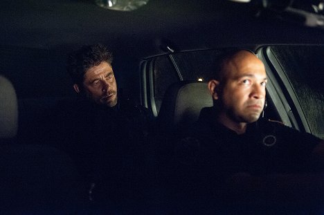 Benicio Del Toro, Maximiliano Hernández - Sicario: Nájemný vrah - Z filmu