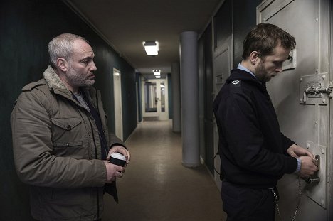 Kim Bodnia, Adam Brix