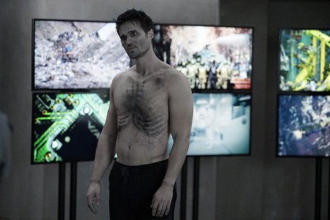 Brett Dalton - Agenti S.H.I.E.L.D. - Muž uvnitř - Z filmu