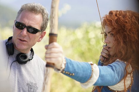 Ralph Hemecker, Amy Manson - Once Upon a Time - The Bear and the Bow - Making of