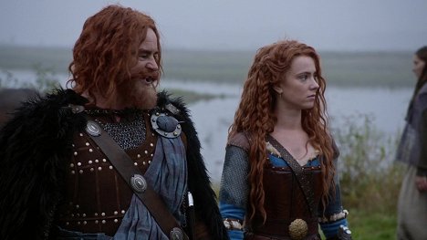 Glenn Keogh, Amy Manson - Bylo, nebylo - Medvědí král - Z filmu