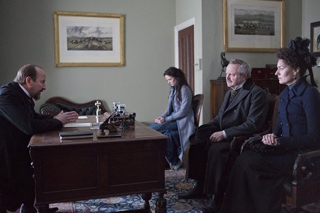 Frank McCusker, Eva Green, Michael James Ford, Anna Chancellor