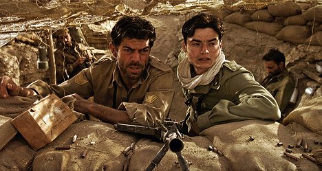 Pierfrancesco Favino, Paolo Briguglia - Ohnivá linie: Bitva u El Alameinu - Z filmu