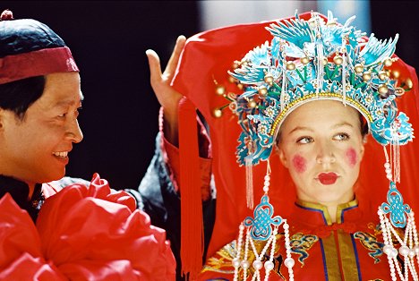 Zhiwen Wang, Nina Proll - Am anderen Ende der Brücke - Z filmu