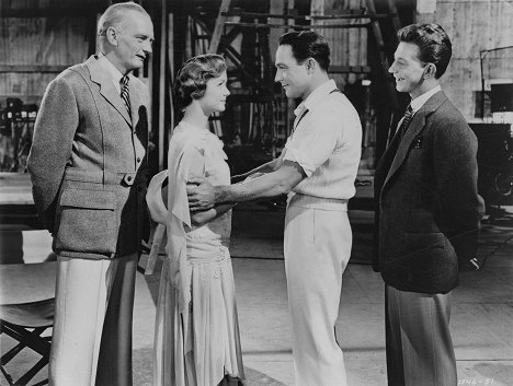 Millard Mitchell, Debbie Reynolds, Gene Kelly, Donald O'Connor