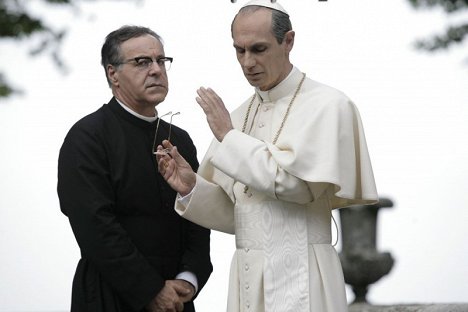 Mauro Marino, Fabrizio Gifuni - Pavel VI. - papež v bouřlivých časech - Z filmu