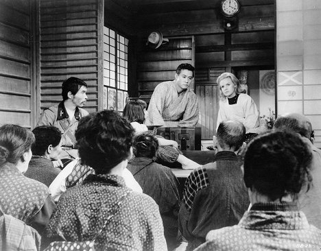 Tecuró Tanba, James Shigeta, Carroll Baker