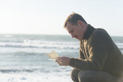 Michael Fassbender - Světlo mezi oceány - Z filmu