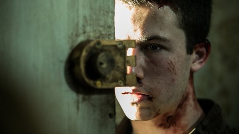 Dylan Minnette - Smrt ve tmě - Z filmu