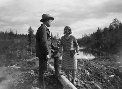 Urho Somersalmi, Kaisa Leppänen - Työn sankarilaulu - Z filmu