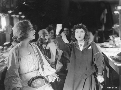 Dorothy Gish - Mary Ellen Comes to Town - Z filmu