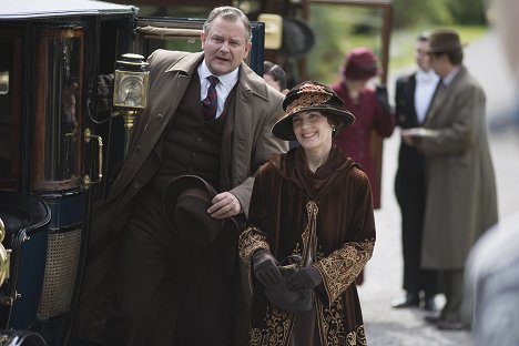 Hugh Bonneville, Elizabeth McGovern - Panství Downton - A Journey to the Highlands - Z filmu
