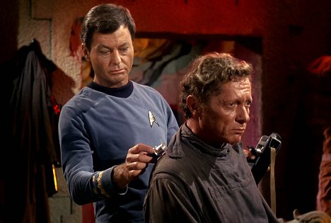 DeForest Kelley, Alfred Ryder - Star Trek - Past na muže - Z filmu