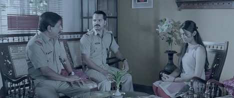 Sreenivasan, Vinay Forrt, Amala Rose - Theevram - Z filmu