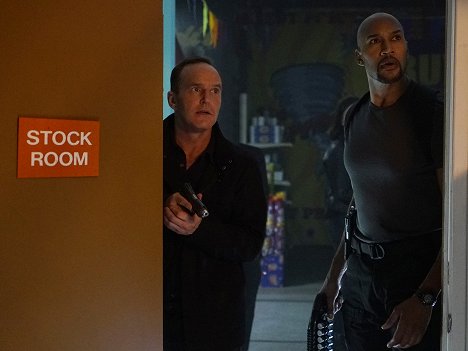Clark Gregg, Henry Simmons - Agenti S.H.I.E.L.D. - Let Me Stand Next to Your Fire - Z filmu