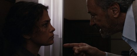 Dolores Fonzi, Oscar Martínez - Paulina - Z filmu