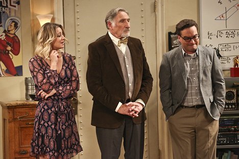 Kaley Cuoco, Judd Hirsch, Johnny Galecki - The Big Bang Theory - The Convergence Convergence - Photos