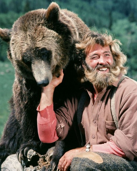 Dan Haggerty - The Life and Times of Grizzly Adams - Z filmu