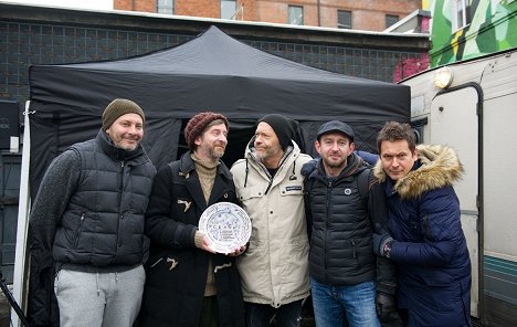 Sergej Minajev, Nikolaj Chomeriki, Fjodor Bondarčuk, Konstantin Chabenskij, Vladislav Opeljanc - Selfie - Z natáčení