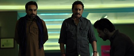 Pankaj Tripathi, Mukesh Tiwari - Dilwale - Z filmu