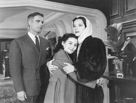 Charles Korvin, Sue England, Merle Oberon - This Love of Ours - Z filmu