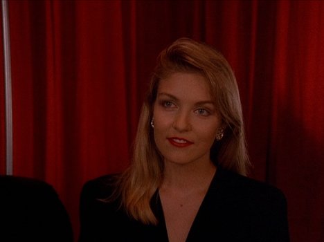 Sheryl Lee - Městečko Twin Peaks - Zen - umění chytit vraha - Z filmu