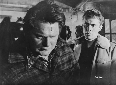 George Murcell, Dirk Bogarde - Campbell's Kingdom - Photos