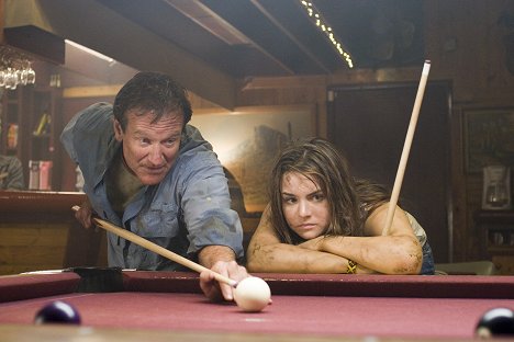 Robin Williams, Joanna 'JoJo' Levesque - Rodinná dovolená a jiná neštěstí - Z filmu